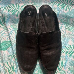Frye Terri Gore Black Soft Leather Mule Pointed Toe Flat Slide